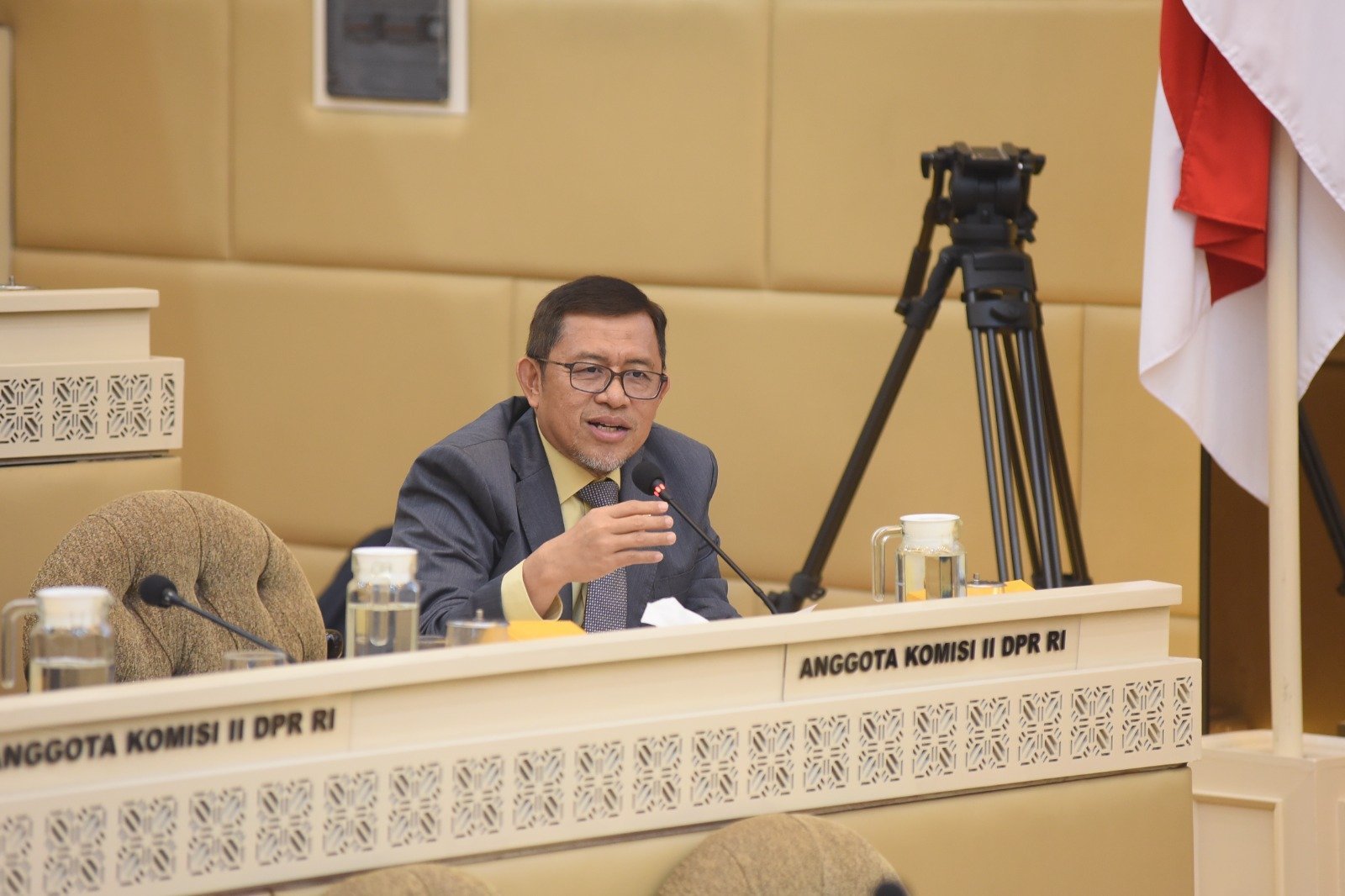 Rencana Penghapusan Honorer Harus Tekankan Asas Keadilan