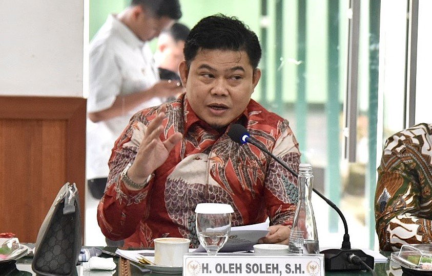 Oleh Soleh Minta Pemerintah Tak Kompromi Soal Penamaan Laut Ambalat