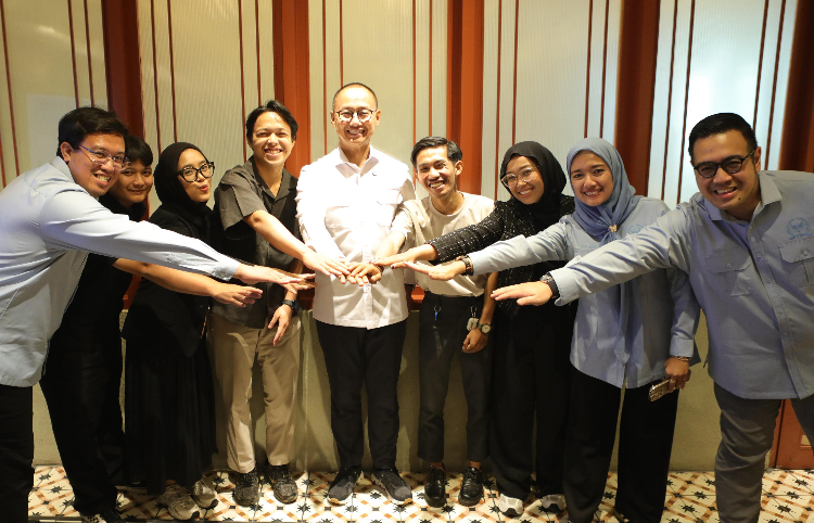 Satu Suara Eddy Soeparno dan Pandawara: Saatnya Kolaborasi Mengatasi Krisis Sampah